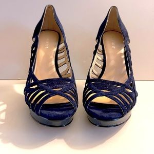 Nine West NWSPEEDUP Navy Platform Patent & Suede Heels 9M